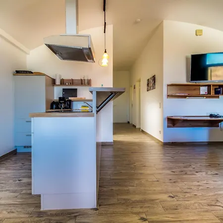 Lagovida Duenenhaus Comfort C Am Stoermthaler * Grosspoesna