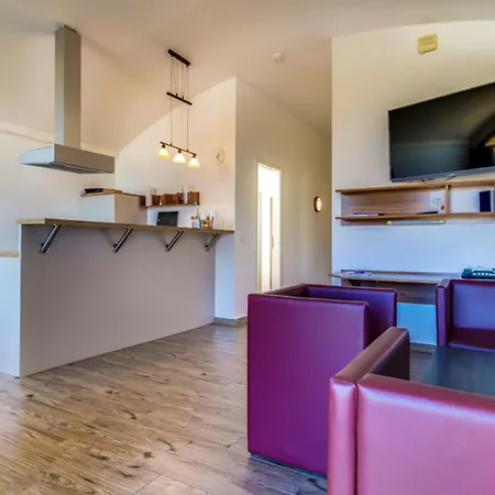 Lagovida Duenenhaus Comfort C Am Stoermthaler Grosspoesna